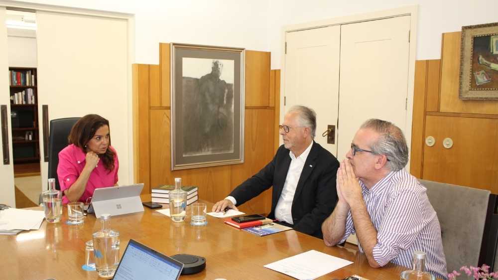 UMP leva dossiês do mutualismo a Luísa Salgueiro