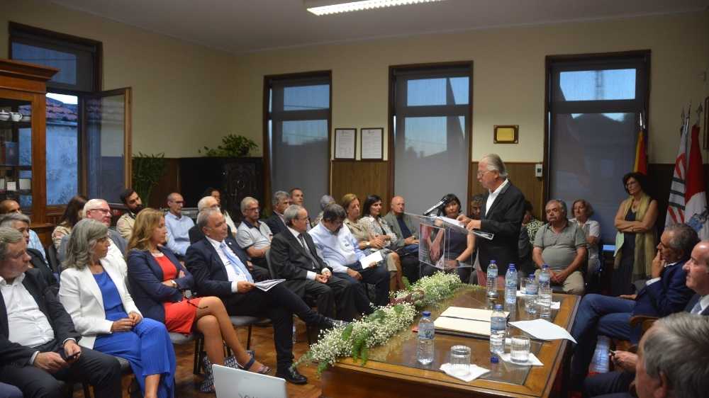 UMP felicita esforço de renovação na AM Moreira da Maia