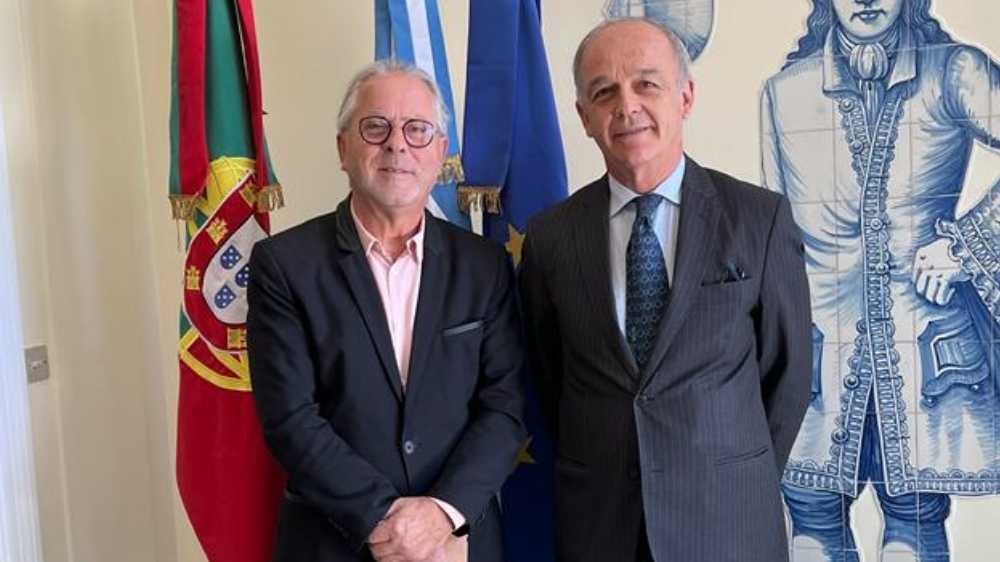 UMP analisa desafios do mutualismo com embaixador na Argentina