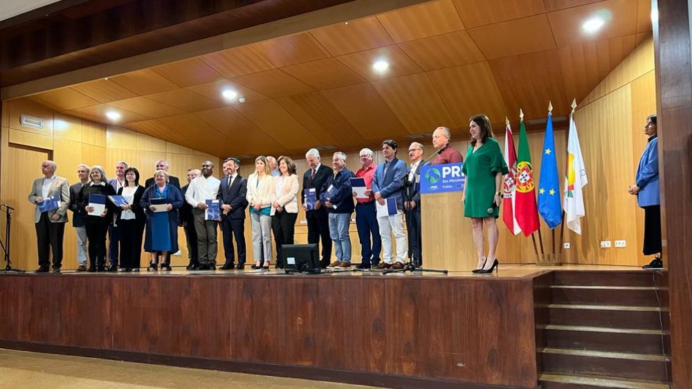 UMP na sessão de celebração de contratos PARES