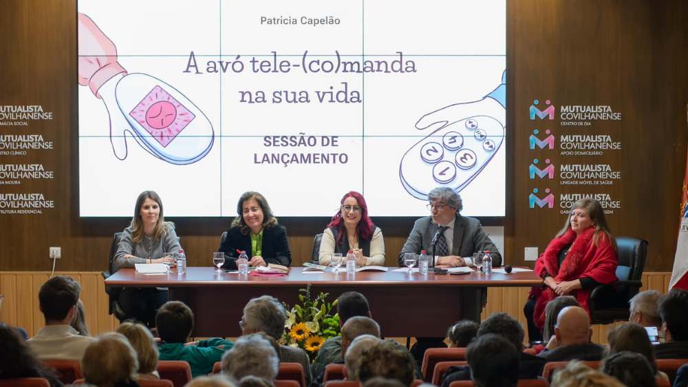 Ministra em lançamento de livro na Mutualista Covilhanense