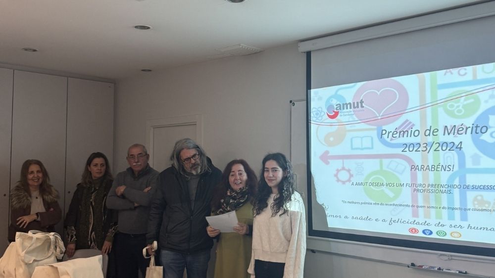 AMUT entrega Prémios de Mérito Escolar